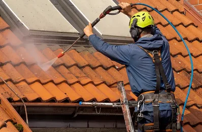 Démoussage et hydrofuge de toiture à Amettes